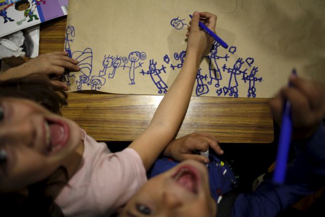 Ισπανία: Περισσότερα παιδιά στη φτώχεια παρά την οικονομική ανάκαμψη