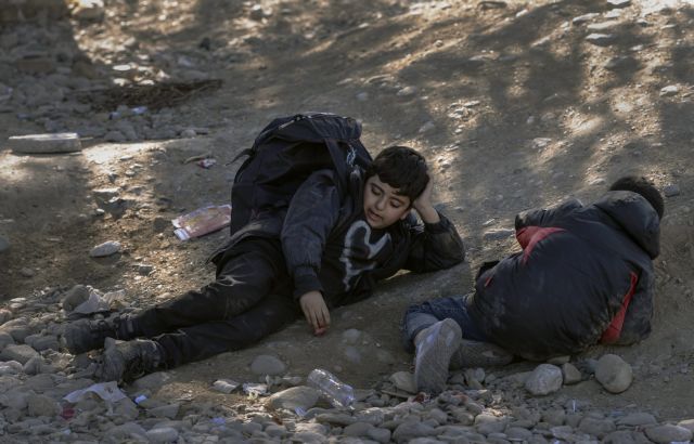 Γερμανία: «Να γίνουν το συντομότερο δυνατό τα hotspots σε Ελλάδα και Ιταλία»