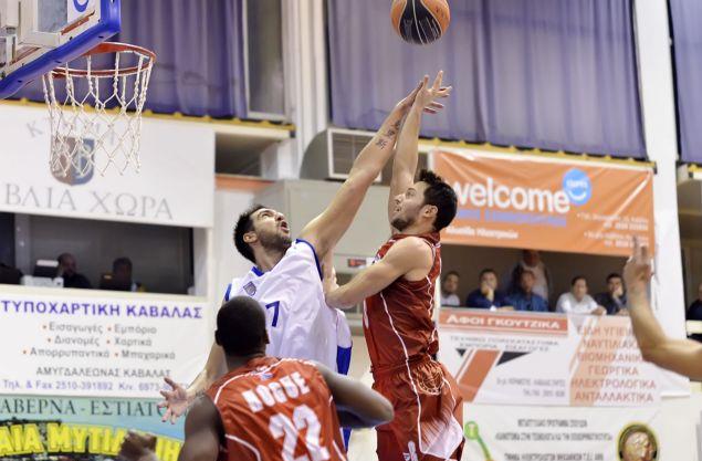 «Διπλό» της Κηφισιά στην Καβάλα στο ντεμπούτο του Γλυνιαδάκη