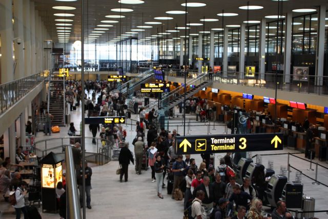 Προσωρινή εκκένωση τέρμιναλ στο αεροδρόμιο της Κοπεγχάγης