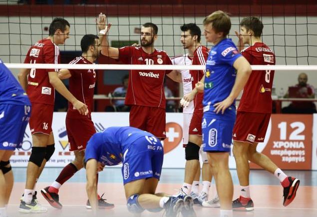 Στους «16» του CEV Cup Ολυμπιακός και Φοίνικας, συνεχίζει στο Challenge Cup ο Εθνικός