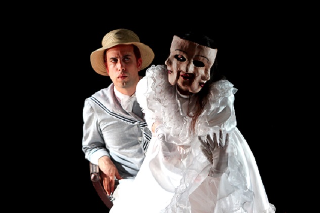 Τρισδιάστατη θεατρική παράσταση έργο του Ιονέσκο