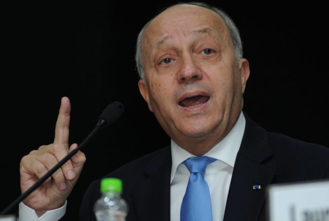 «Μαζεύει» τα περί συνεργασίας με τον συριακό στρατό ο Φαμπιούς