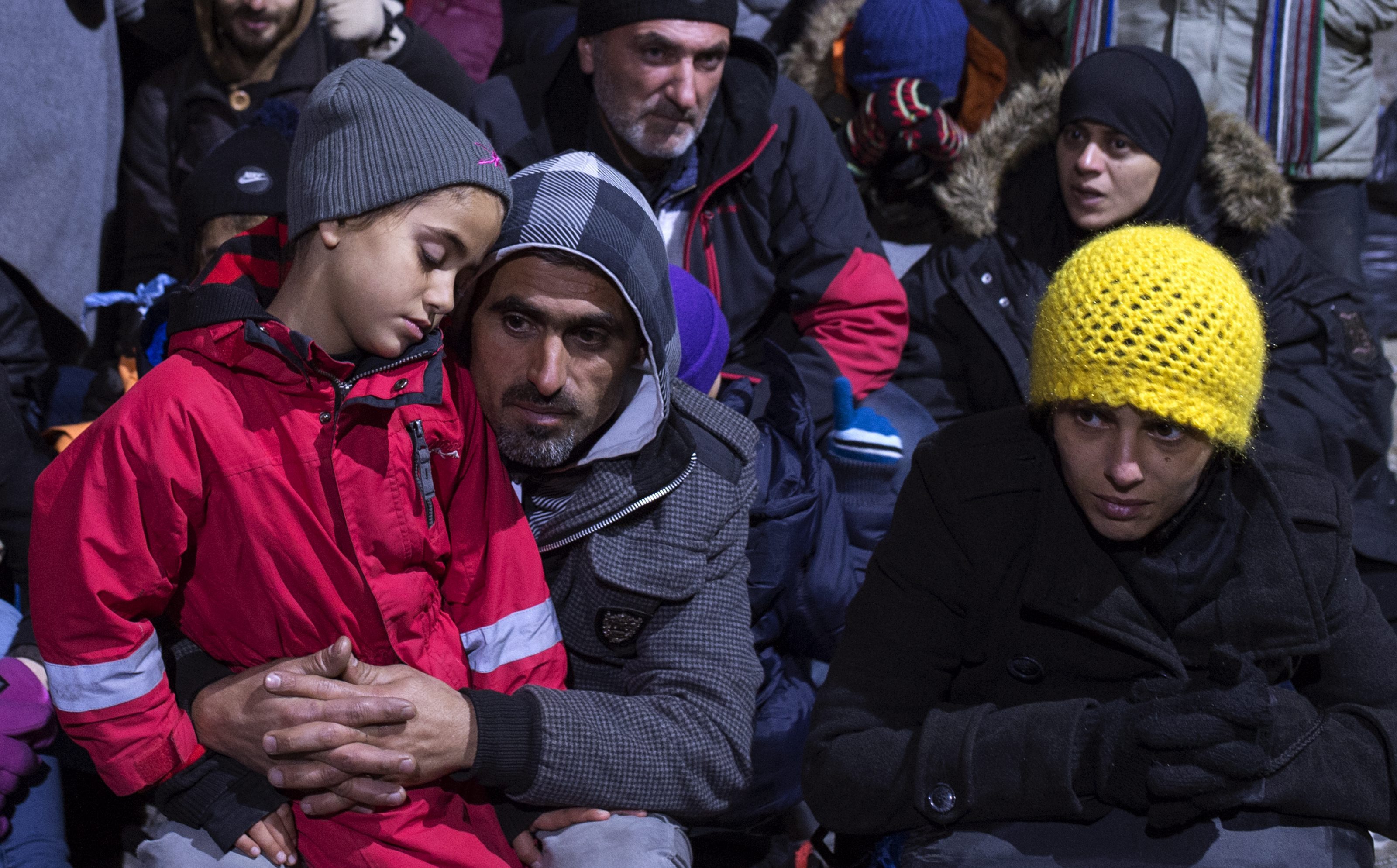 Κομισιόν: Η Ελλάδα δεν είναι μόνη στο προσφυγικό