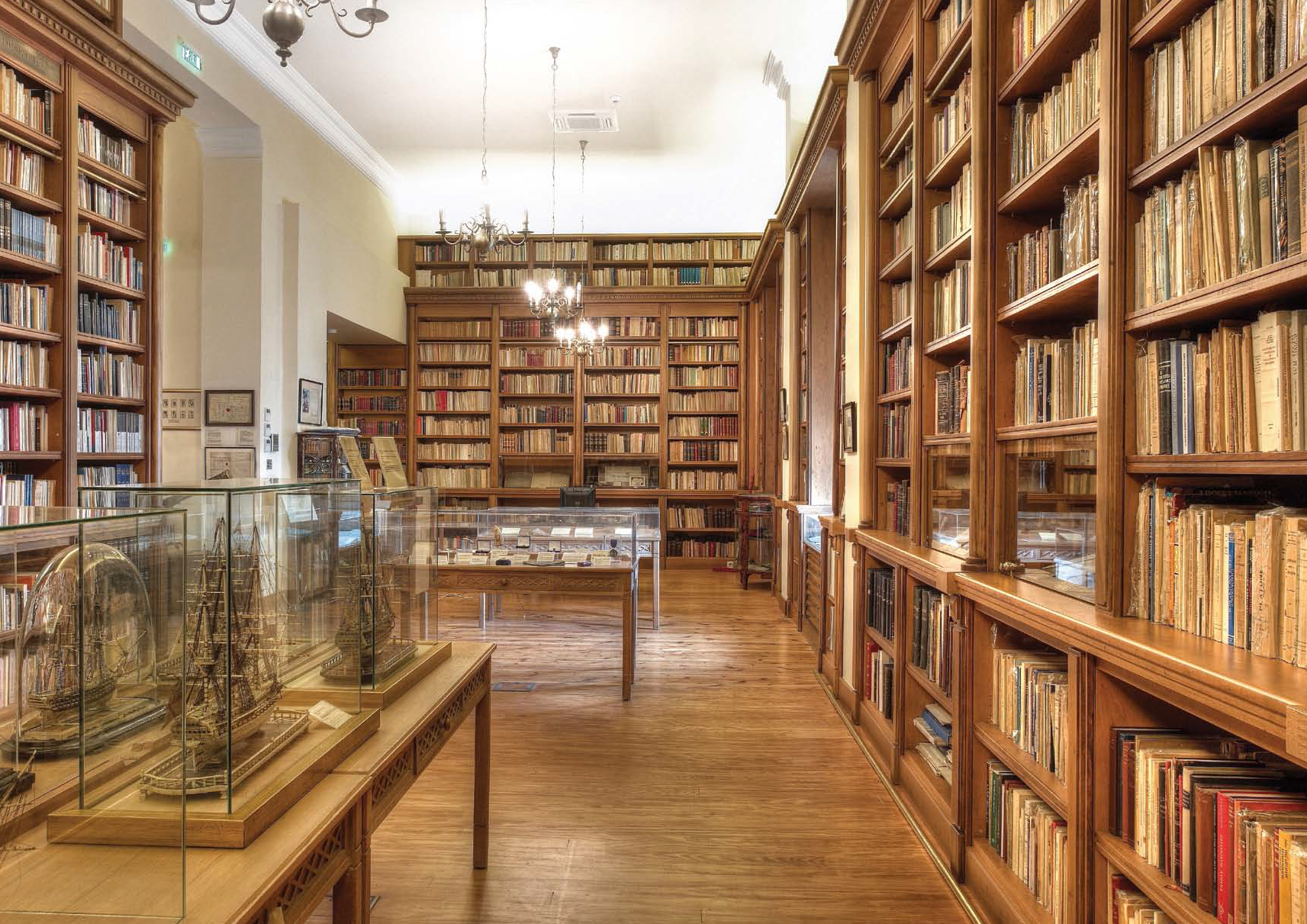 Εγκαίνια της βιβλιοθήκης Λασκαρίδη από τον Π. Παυλόπουλο