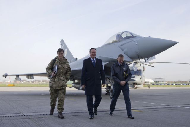 Αεροσκάφη για εντοπισμό ρωσικών υποβρυχίων, δυνάμεις για την ISIS θέλει η Βρετανία
