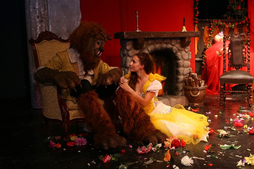 Παραμυθένια Χριστούγεννα στο Θέατρο Ακαδημία Πλάτωνος