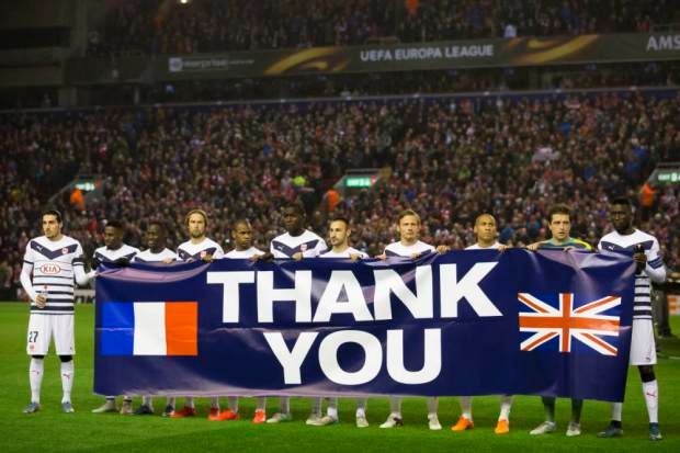 Το πανό της Μπορντό για το «ευχαριστώ» στους Άγγλους