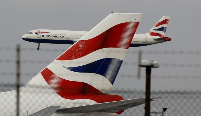 Επιβάτης πτήσης της British Airways επιχείρησε να ανοίξει την έξοδο κινδύνου