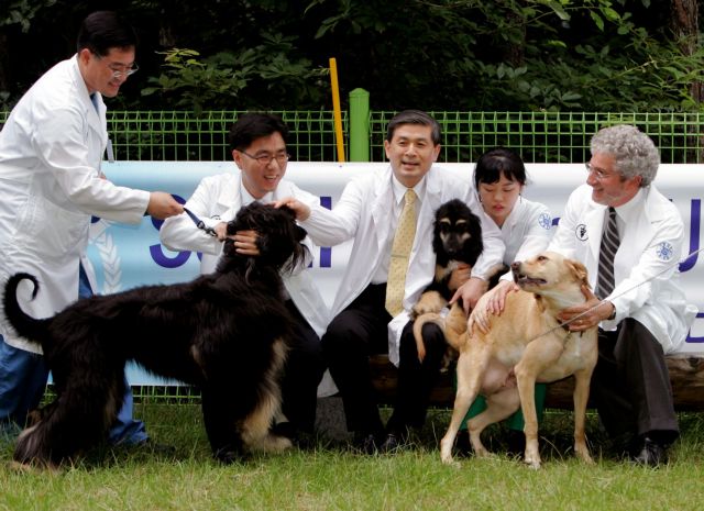 Εργοστάσιο κλώνων στην Κίνα «έτοιμο να αντιγράψει και ανθρώπους»