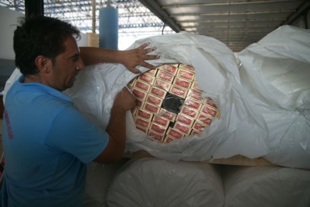 Συνεργασία καπνοβιομηχανιών για την καταπολέμηση του λαθρεμπορίου