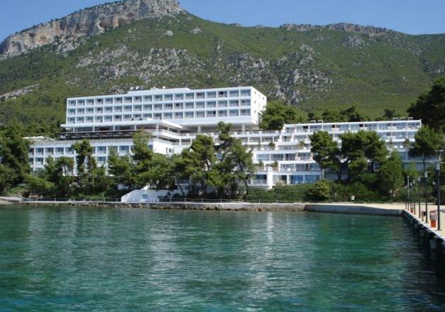 Αύξηση σε αφίξεις και διανυκτερεύσεις σε καταλύματα στο 9μηνο