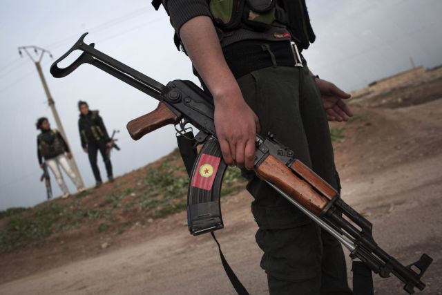 Κουρδικές ομάδες ανακατέλαβαν φράγμα στον Ευφράτη από την ISIS