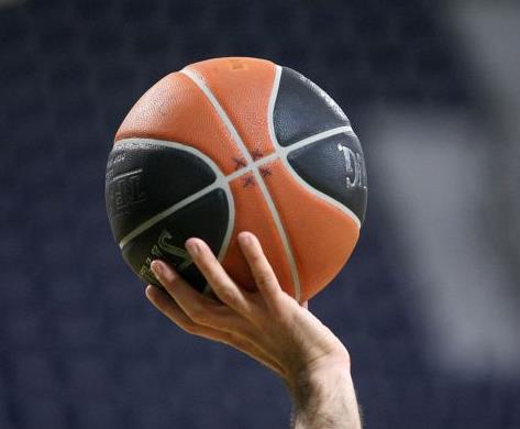 Στο Nick Galis Hall τα βλέμματα και τέσσερα ακόμα «μάχες»