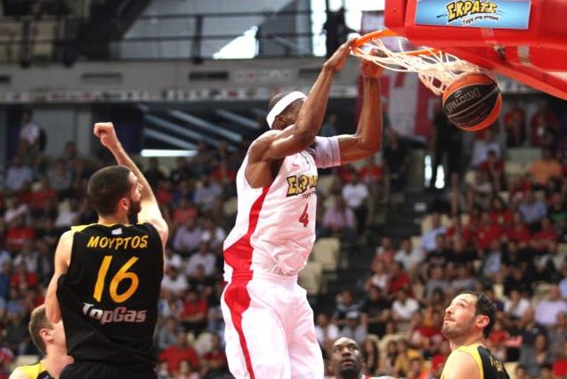 «Αντίο» στο 2015 με ντέρμπι Ολυμπιακός – Αρης (17:00)