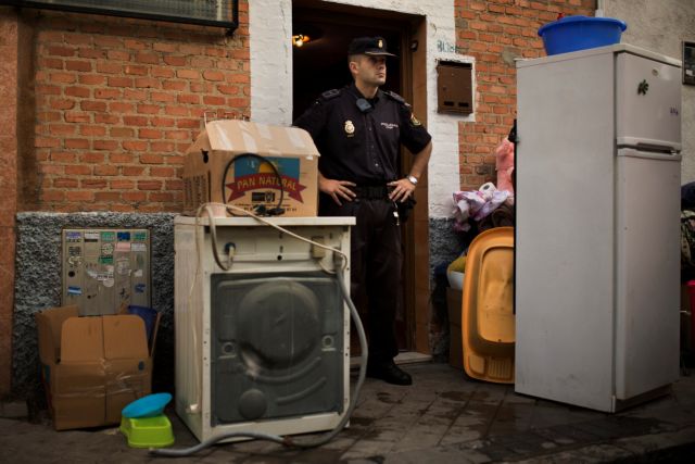 Επενδυτικό ταμείο των ΗΠΑ αγόρασε «κόκκινα» στεγαστικά στην Ισπανία