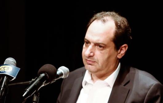 Για ρουσφετολογική τροπολογία εγκαλεί η Αντιπολίτευση τον Χρ.Σπίρτζη