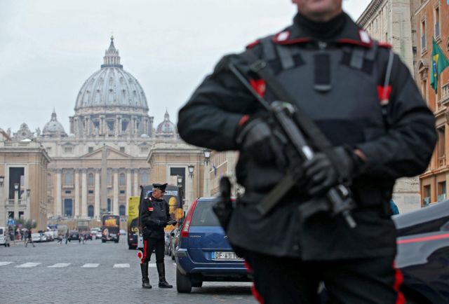 Σύλληψη τεσσάρων «τζιχαντιστών» σε Ιταλία και Κόσοβο, «απειλές κατά του Πάπα»