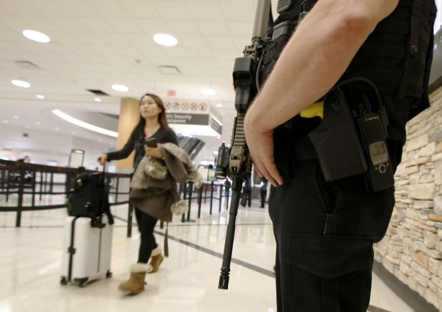 Αυστηρότεροι περιορισμοί εισόδου στις ΗΠΑ για χώρες χωρίς βίζα