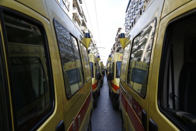Συμβάσεις για 51 νέα ασθενοφόρα σε τέσσερις Περιφέρειες