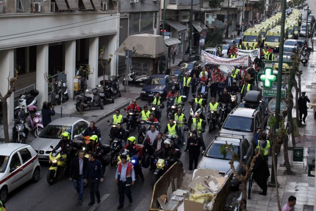 Αναστολή επίσχεσης εργασίας των εργαζομένων στο ΕΚΑΒ