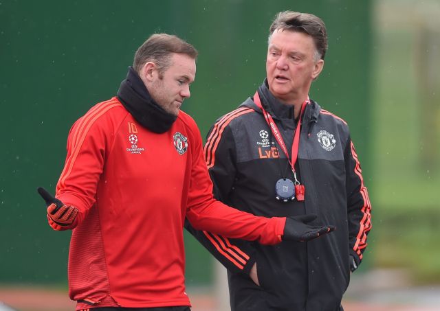 Ρούνεϊ υπέρ Φαν Γκάαλ για παραμονή του κόουτς στη Γιουνάιτεντ