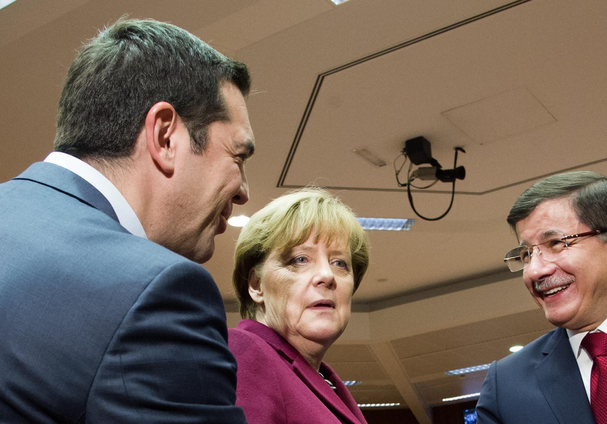 Βερολίνο: Δεν επιβεβαιώνει τριμερή για το προσφυγικό τον Φεβρουάριο στη Χίο