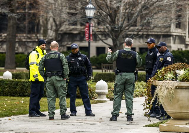 Αναφορές για ένοπλο σε πανεπιστημιούπολη στην Ινδιανάπολη