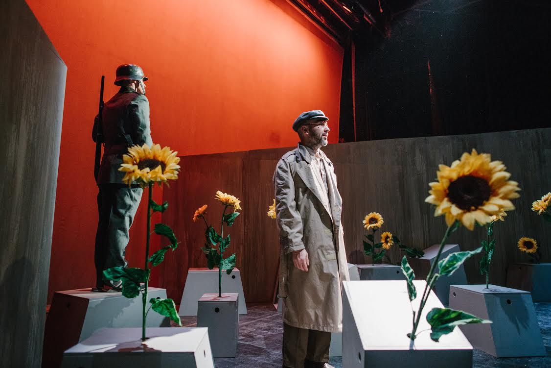 Η ιστορία του Γιάνους Κόρτσακ στο ελληνικό θεατρικό σανίδι