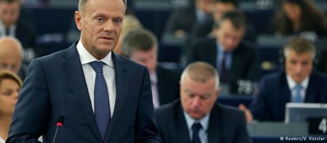 Τουσκ: Να τηρήσουμε «Δουβλίνο» και «Σένγκεν»