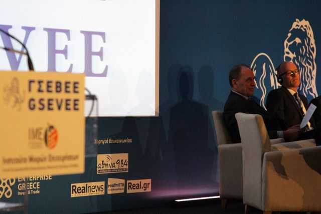 ΓΣΕΒΕΕ: Ζητά παρέμβαση Τσίπρα για κατάσχεση λογαριασμών για χρέη στα Ταμεία