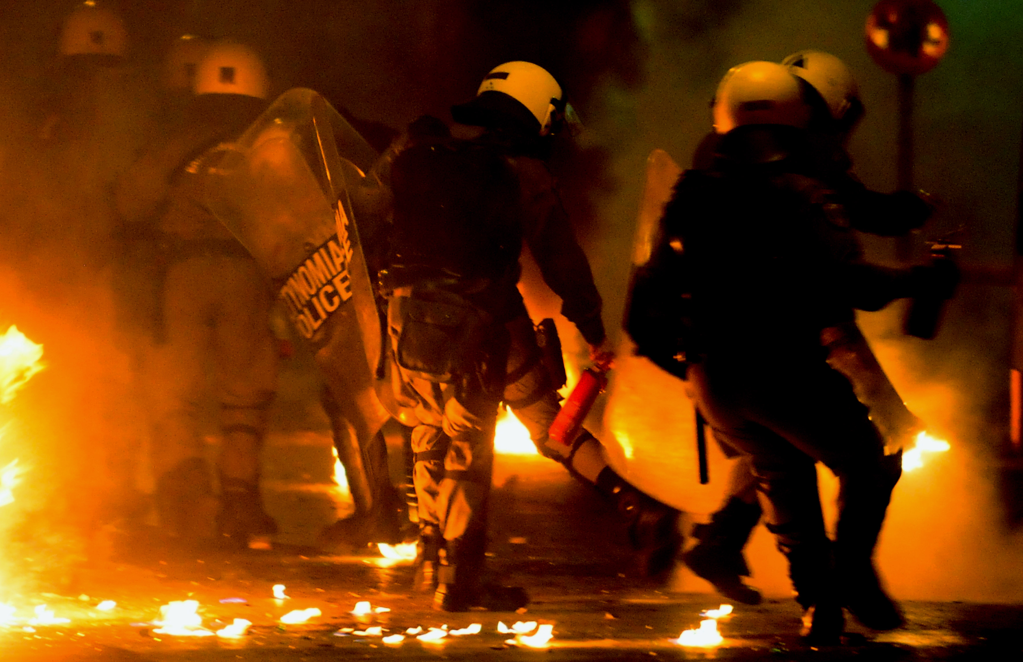 Εν αναμονή της απόφασης για τους συλληφθέντες στα επεισόδια στα Εξάρχεια