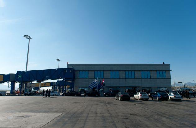 Μπαίνουν οι υπογραφές για τα περιφερειακά αεροδρόμια