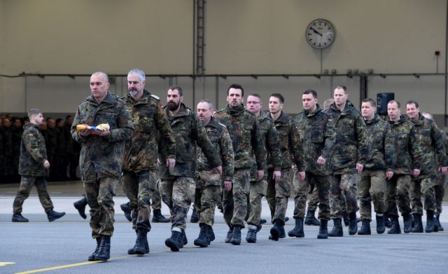 Ενίσχυση των προσωπικού των Ενόπλων Δυνάμεων θέλει το 56% των Γερμανών