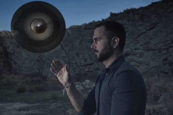 Ατμοσφαιρική μουσική με τον Αλέξανδρο Κτιστάκη