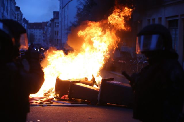 Λειψία: Σοβαρά επεισόδια μεταξύ ακροδεξιών και αριστερών