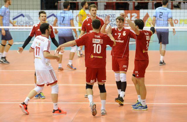 Περίπατος για Ολυμπιακό και ΠΑΟΚ, ήττα για την Κηφισιά