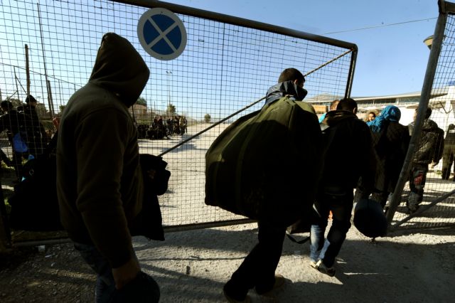 Μέσω Αλβανίας η νέα οδός για τους μετανάστες