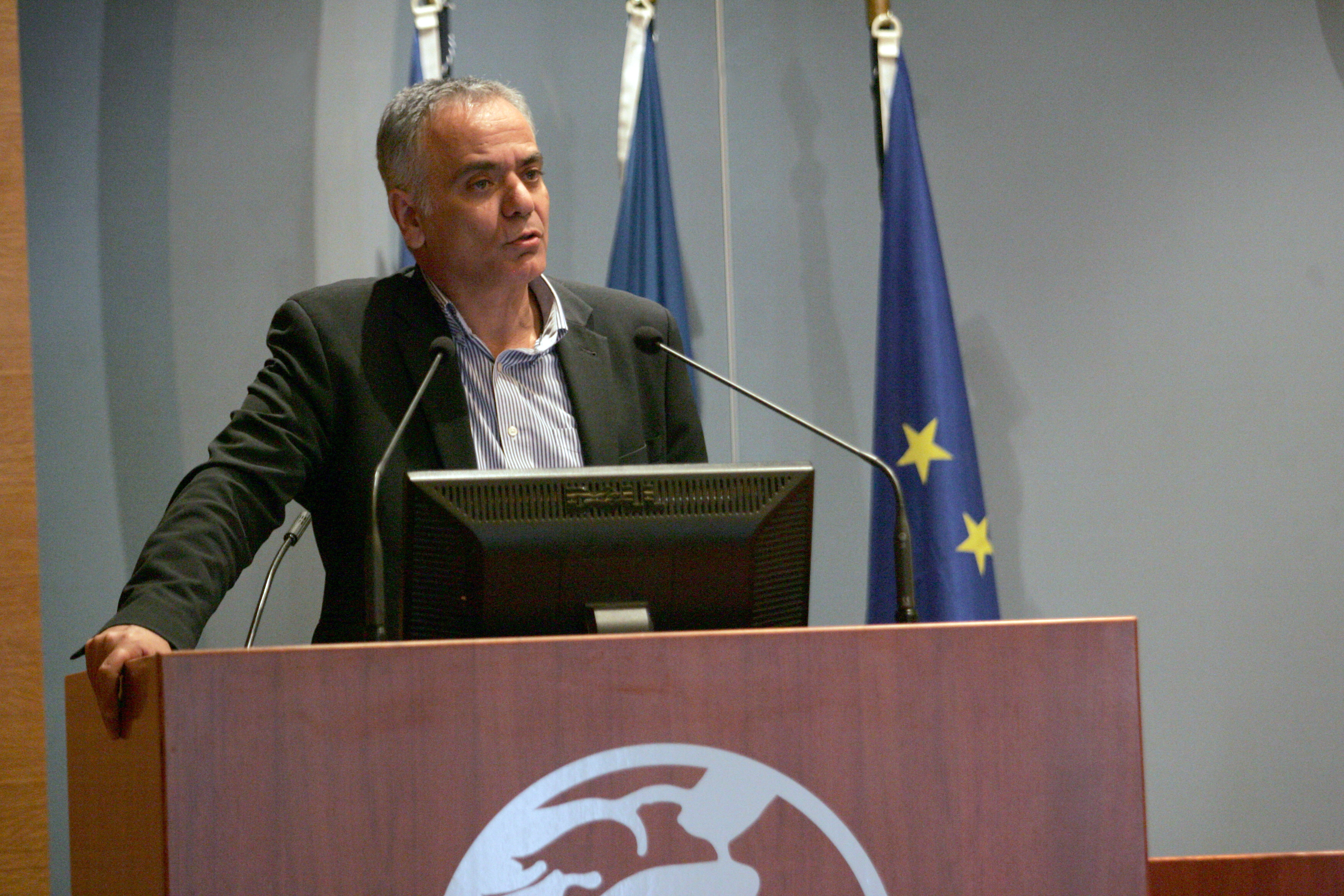 Σκουρλέτης: Δεν θα ρισκάρουμε τη βιωσιμότητα της ΔΕΗ