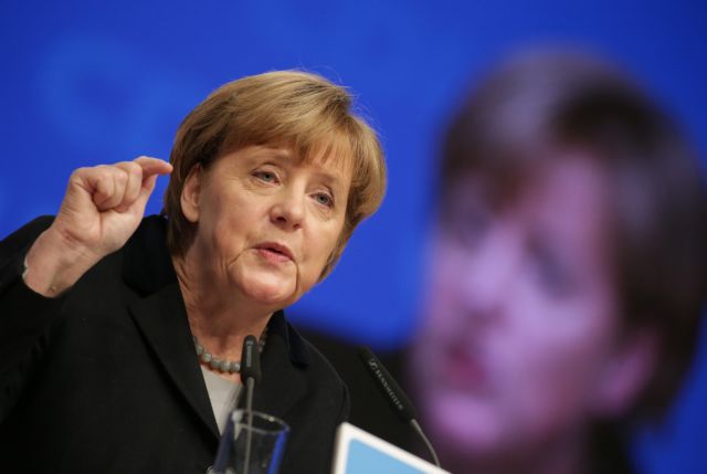 Μέρκελ: Θα μειώσουμε τον αριθμό εισερχόμενων προσφύγων στη Γερμανία
