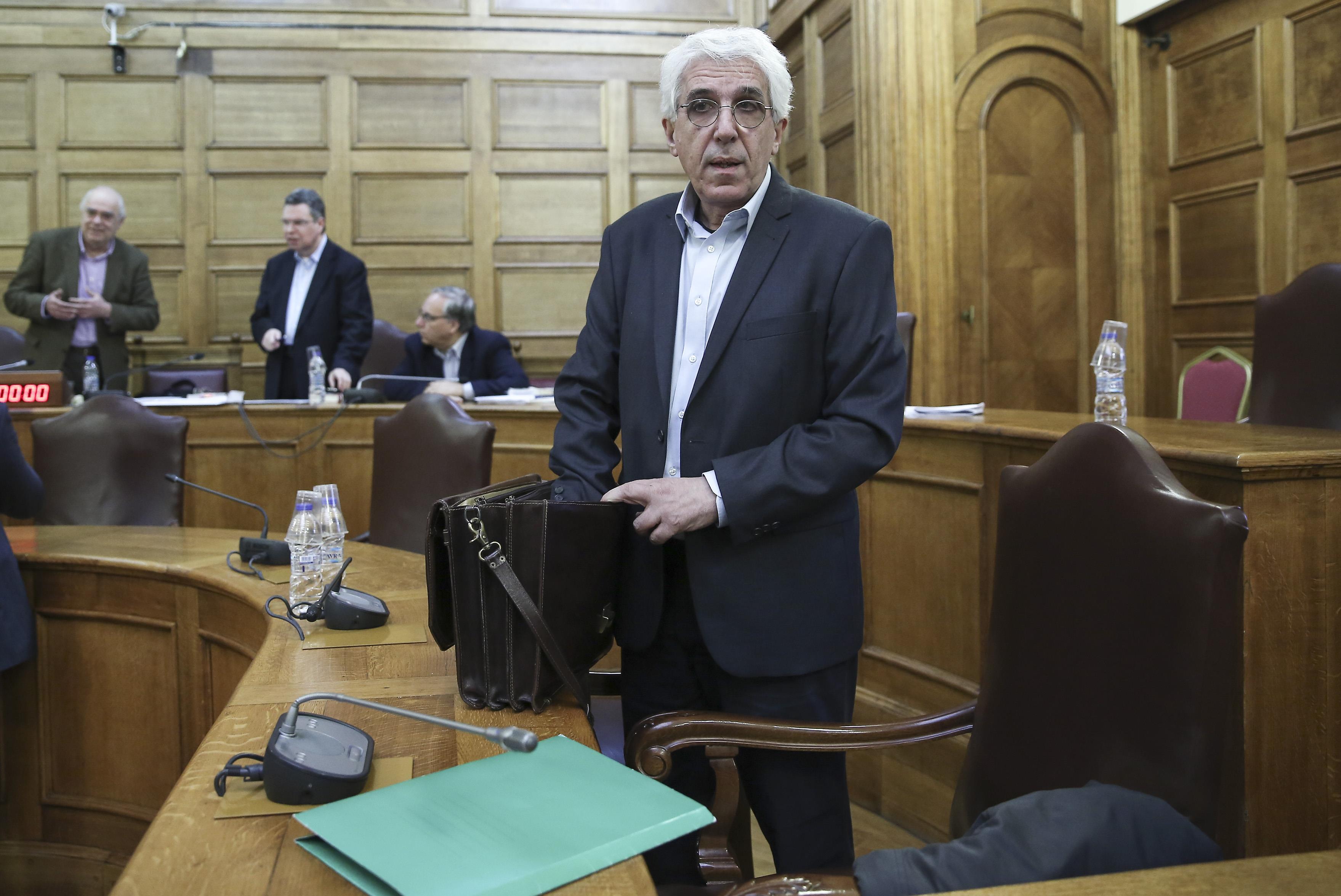 Παρασκευόπουλος: Δεν απορρίπτουμε την τεκνοθεσία στο Σύμφωνο Συμβίωσης