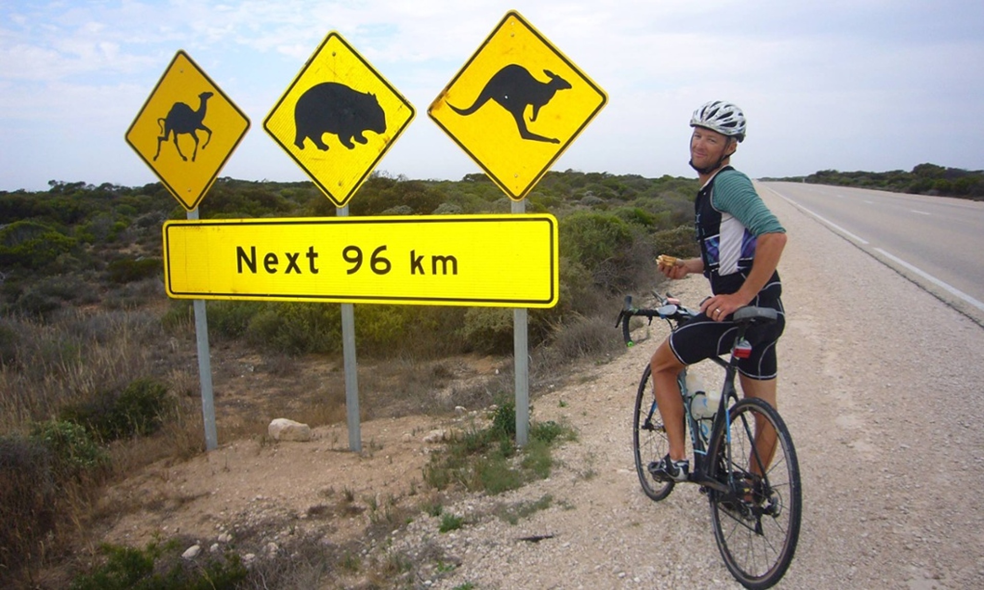 Ο γύρος του κόσμου σε 123 ημέρες με ένα ποδήλατο