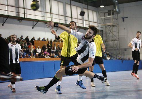 Ο ΠΑΟΚ νικητής στο ντέρμπι των «δικεφάλων» στο Κύπελλο χάντμπολ