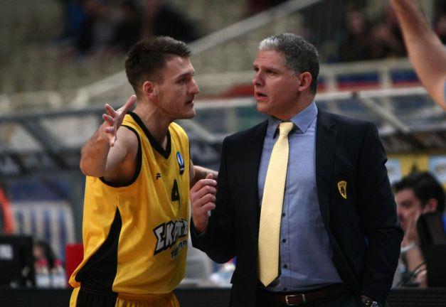 Μανωλόπουλος στον πάγκο της ΑΕΚ, γενικός διευθυντής ο Σάκοτα