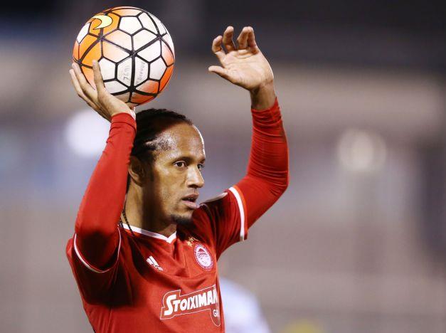 Σαλίνο: «Εύχομαι να συνεχίσω στον Ολυμπιακό»