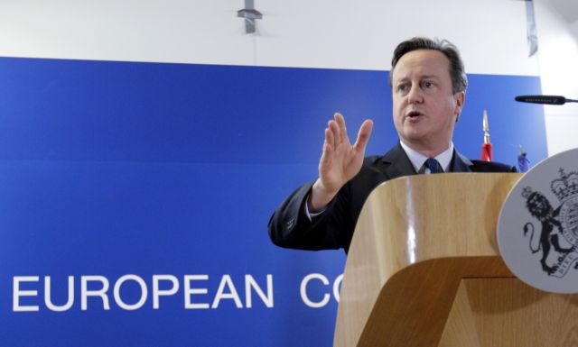 Η ΕΕ απορρίπτει την πρόταση Κάμερον για περικοπές παροχών σε μετανάστες