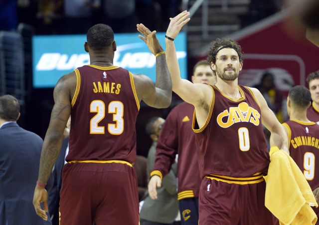 Εκπληκτικός ο Τζέιμς κέρδισε τους Θάντερ, εύκολα οι Ρόκετς