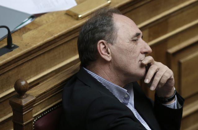 Δεν αποκλείει ο Γ.Σταθάκης το φόρο επί τραπεζικών συναλλαγών