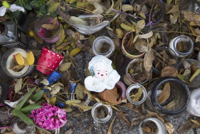 Μητέρα καμικάζι της 13ης Νοεμβρίου μιλά στη βελγική τηλεόραση