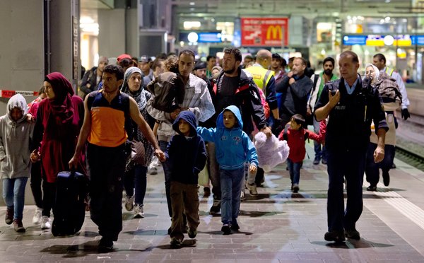 Tα γερμανικά κρατίδια θα δώσουν 17 δισ. ευρώ για τους πρόσφυγες το 2016